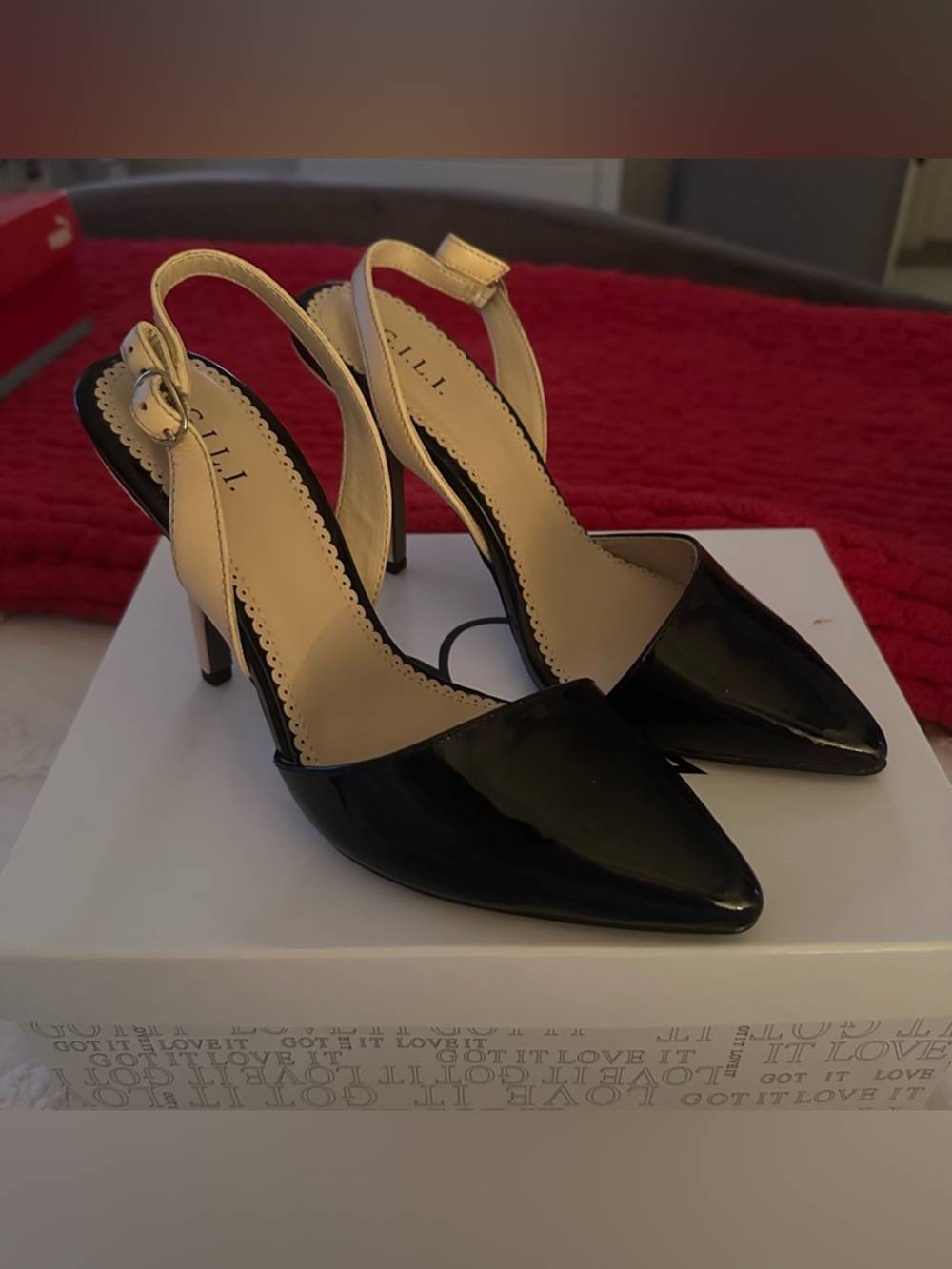 GILI Black Heels - very minimal wear - size 7!